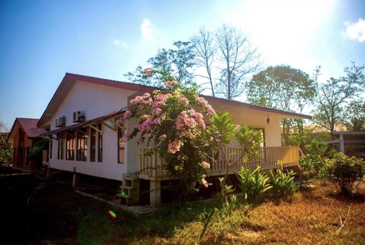 Villa Langkawi Rouhi Retreats By Vp Kuah Esterno foto